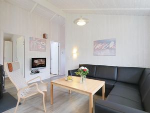 23738837-Ferienhaus-6-Travemünde-300x225-4