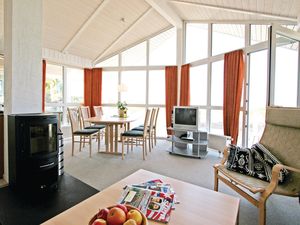 23731167-Ferienhaus-6-Travemünde-300x225-4