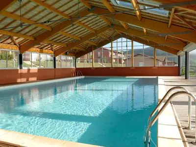 PoolOfHouse