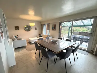 DiningRoom