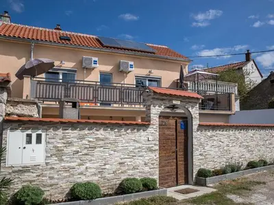 Ferienhaus für 8 Personen in Tribalj 2/10