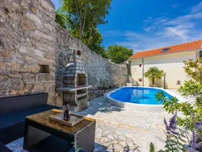 Ferienhaus für 10 Personen (280 m²) in Tribalj 9/10