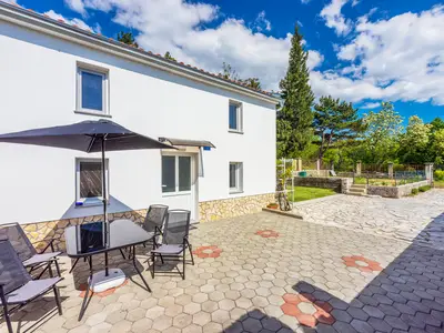 Ferienhaus für 4 Personen (70 m²) in Tribalj 1/10