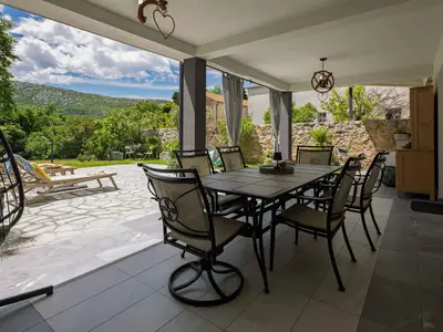 Ferienhaus für 8 Personen (400 m²) in Tribalj 7/10