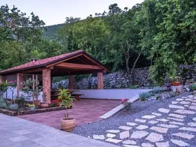 Ferienhaus für 8 Personen (200 m²) in Tribalj 3/10