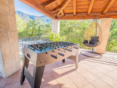 Ferienhaus für 8 Personen (200 m²) in Tribalj 7/10