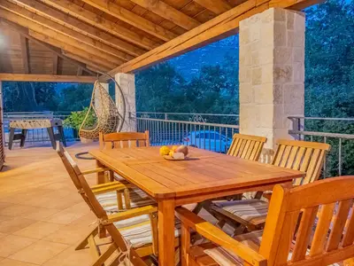 Ferienhaus für 8 Personen (200 m²) in Tribalj 8/10