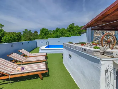 Ferienhaus für 8 Personen (100 m²) in Tribalj 8/10