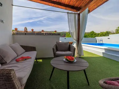 Ferienhaus für 8 Personen (100 m²) in Tribalj 10/10