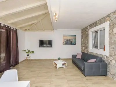Ferienhaus für 5 Personen (60 m²) in Tribunj 8/10