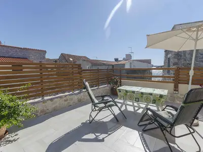 Ferienhaus für 6 Personen (110 m²) in Tribunj 8/10