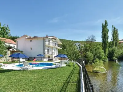 Ferienhaus für 8 Personen in Trilj 2/10