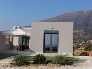 19170206-Ferienhaus-4-Triopetra-300x225-4