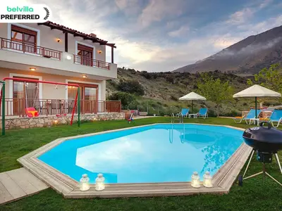 PoolOfHouse