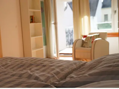 Schlafzimmer 1