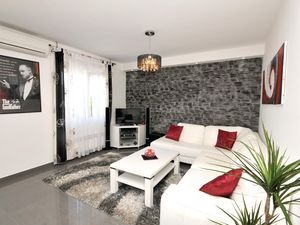 23720252-Ferienhaus-10-Trogir-300x225-4