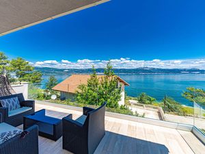 23741437-Ferienhaus-8-Trogir-300x225-2