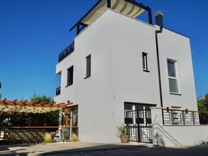 Ferienhaus für 7 Personen (140 m&sup2;) in Trogir