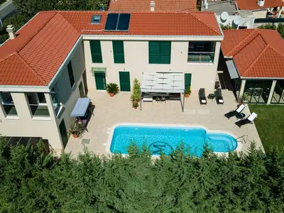 Ferienhaus für 10 Personen in Trogir 2/10