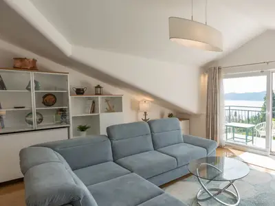 Ferienhaus für 6 Personen (180 m²) in Trsteno 1/10