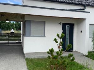 23473105-Ferienhaus-6-Trzęsacz-300x225-2