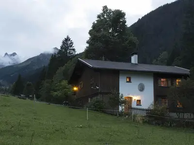 Hausansicht Sommer