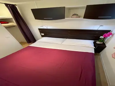 BedRoom BedRoom