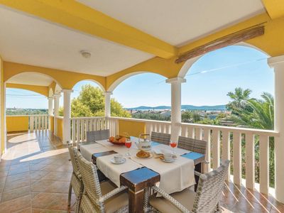 balcony-terrace