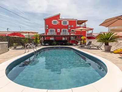 pool