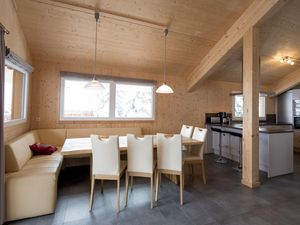 24049594-Ferienhaus-13-Turrach-300x225-2