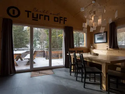 DiningRoom