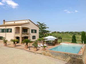 Ferienhaus für 12 Personen (400 m²) in Tuscania