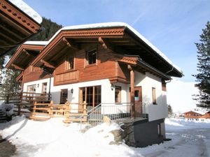 23855982-Ferienhaus-9-Tux-300x225-1