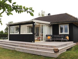 23496546-Ferienhaus-4-Tvååker-300x225-1