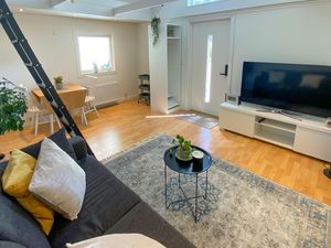 24014084-Ferienhaus-3-Uddevalla-300x225-3