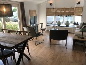 21473527-Ferienhaus-6-Uden-300x225-1