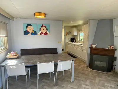 DiningRoom
