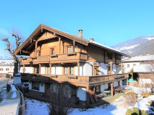 23856154-Ferienhaus-8-Uderns-300x225-1