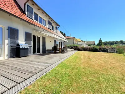Ferienhaus für 8 Personen (160 m²) in Uhldingen-Mühlhofen 1/10