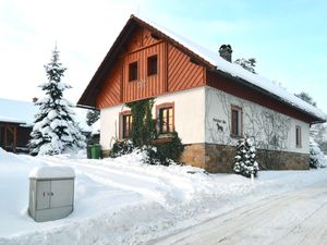 Ferienhaus für 22 Personen (270 m²) ab 140 € in Úhlejov