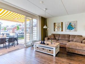 23896841-Ferienhaus-12-Uitgeest-300x225-4