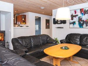 22383253-Ferienhaus-12-Ulfborg-300x225-1