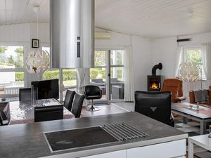 502036-Ferienhaus-6-Ulfborg-300x225-4