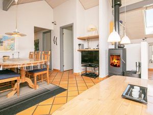 21947459-Ferienhaus-6-Ulfborg-300x225-1