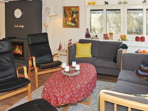 23327930-Ferienhaus-6-Ulfborg-300x225-5