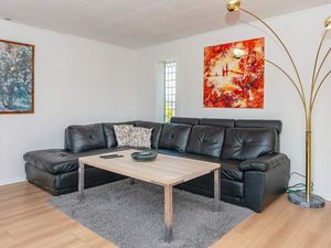 21966829-Ferienhaus-6-Ulfborg-300x225-3