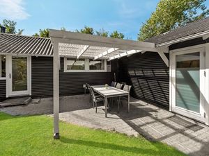 23726160-Ferienhaus-4-Ulfborg-300x225-1