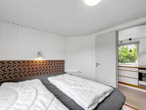 23918316-Ferienhaus-4-Ulfborg-300x225-1