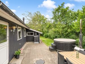 23918316-Ferienhaus-4-Ulfborg-300x225-5