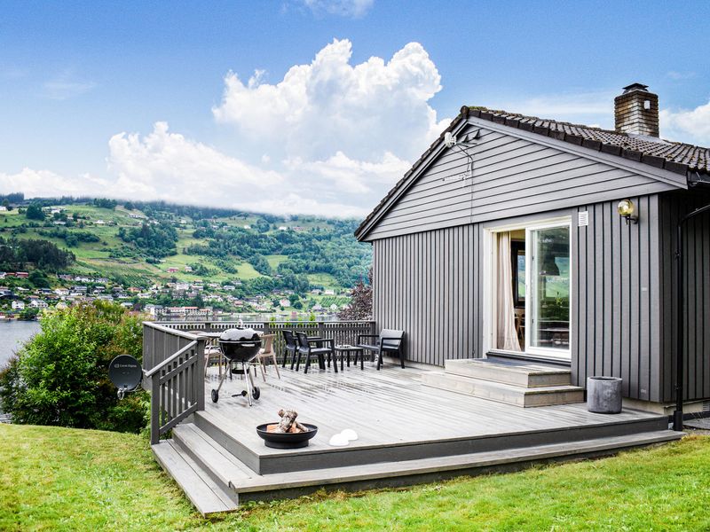 23747091-Ferienhaus-10-Ulvik-800x600-0